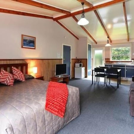 Fairy Springs Motel Роторуа Екстериор снимка