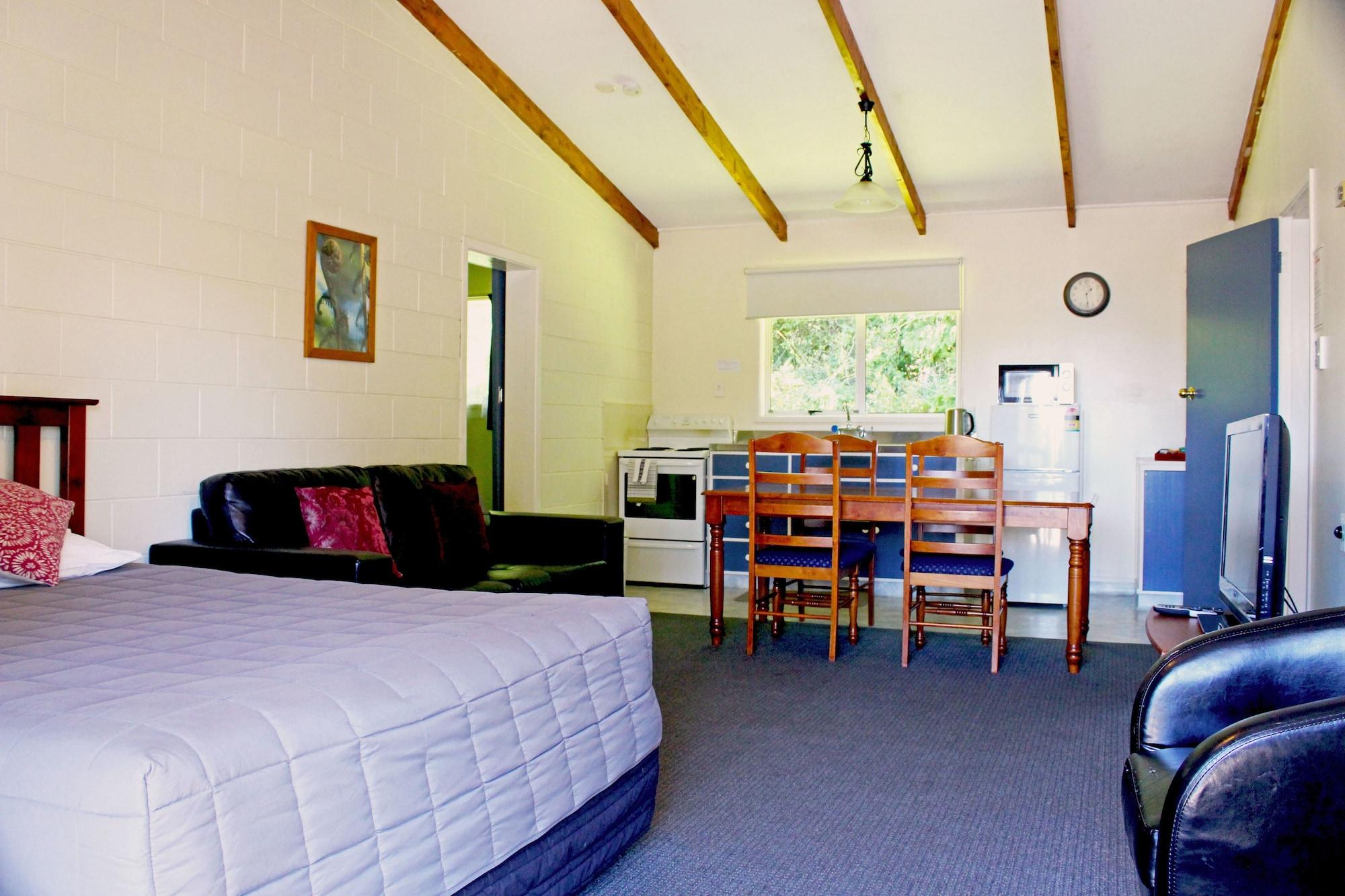 Fairy Springs Motel Роторуа Екстериор снимка