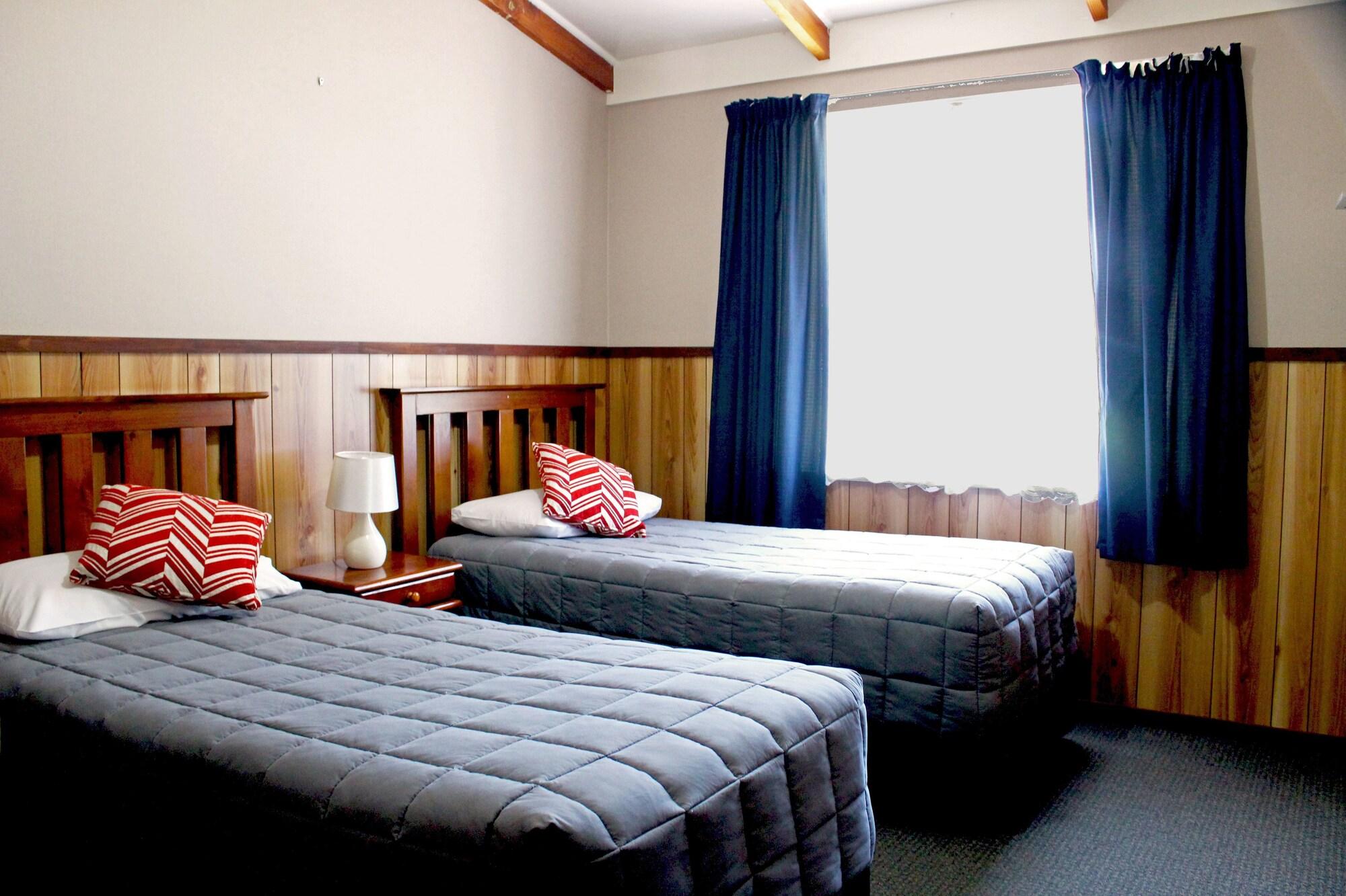 Fairy Springs Motel Роторуа Екстериор снимка