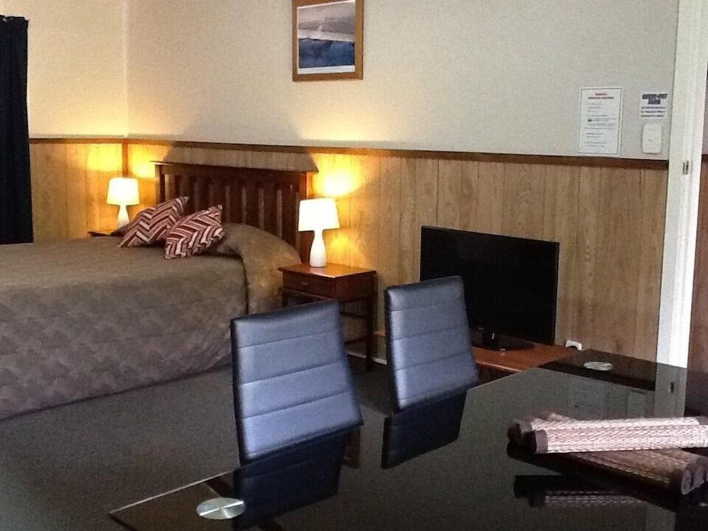 Fairy Springs Motel Роторуа Екстериор снимка