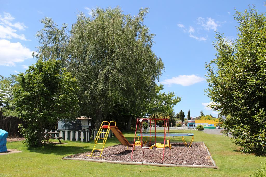 Fairy Springs Motel Роторуа Екстериор снимка