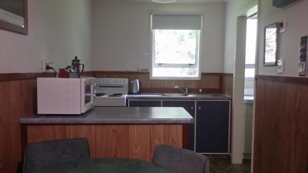Fairy Springs Motel Роторуа Екстериор снимка