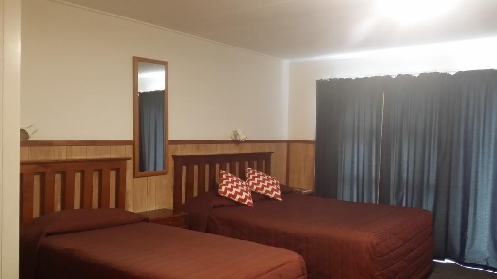 Fairy Springs Motel Роторуа Екстериор снимка